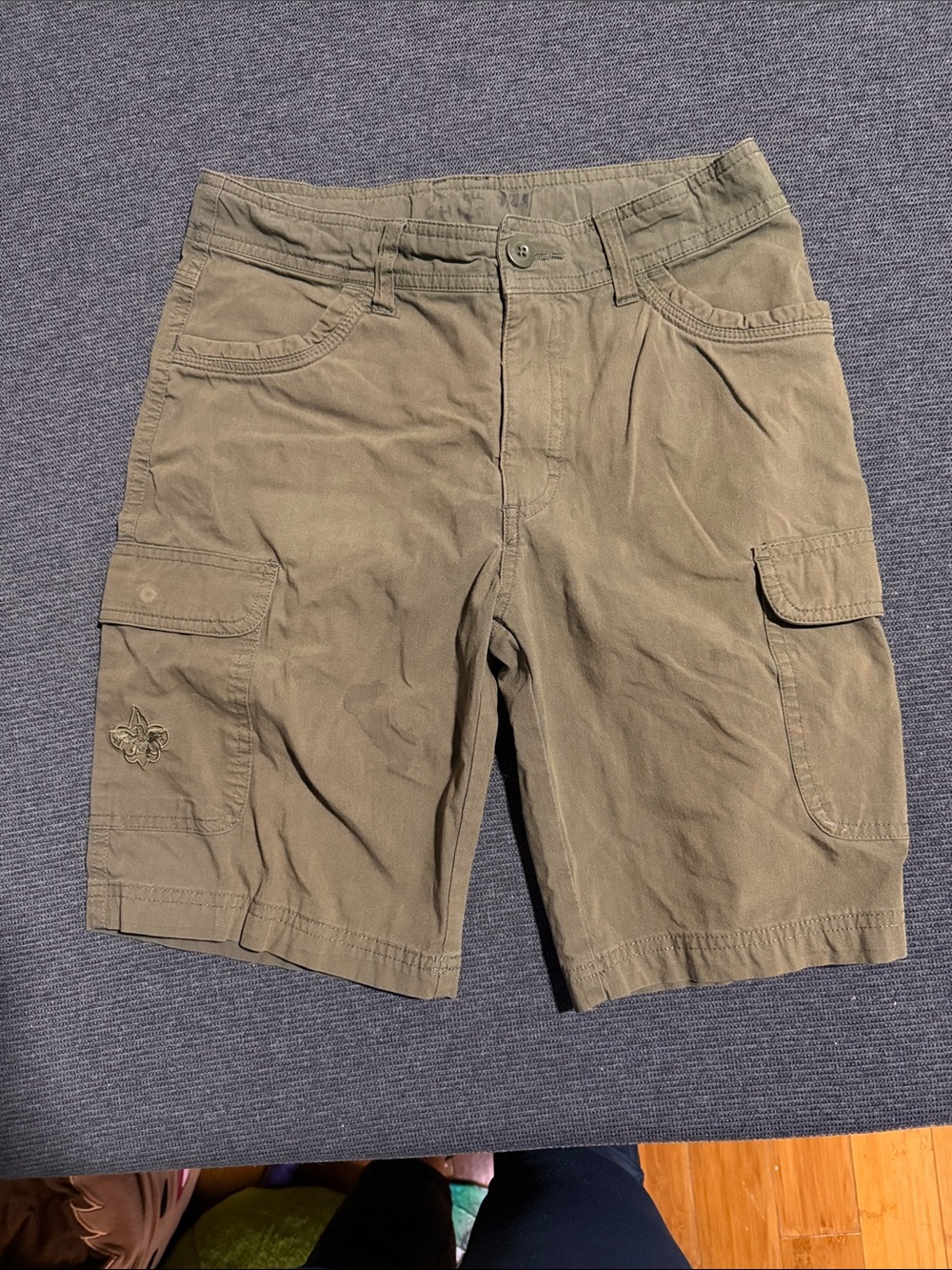 Scout Cargo Shorts in Olive Green
